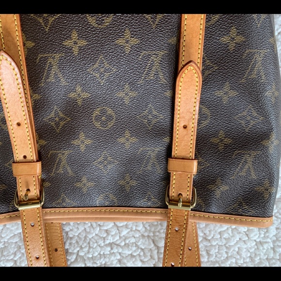 Louis Vuitton bucket bag - Picture 7 of 11